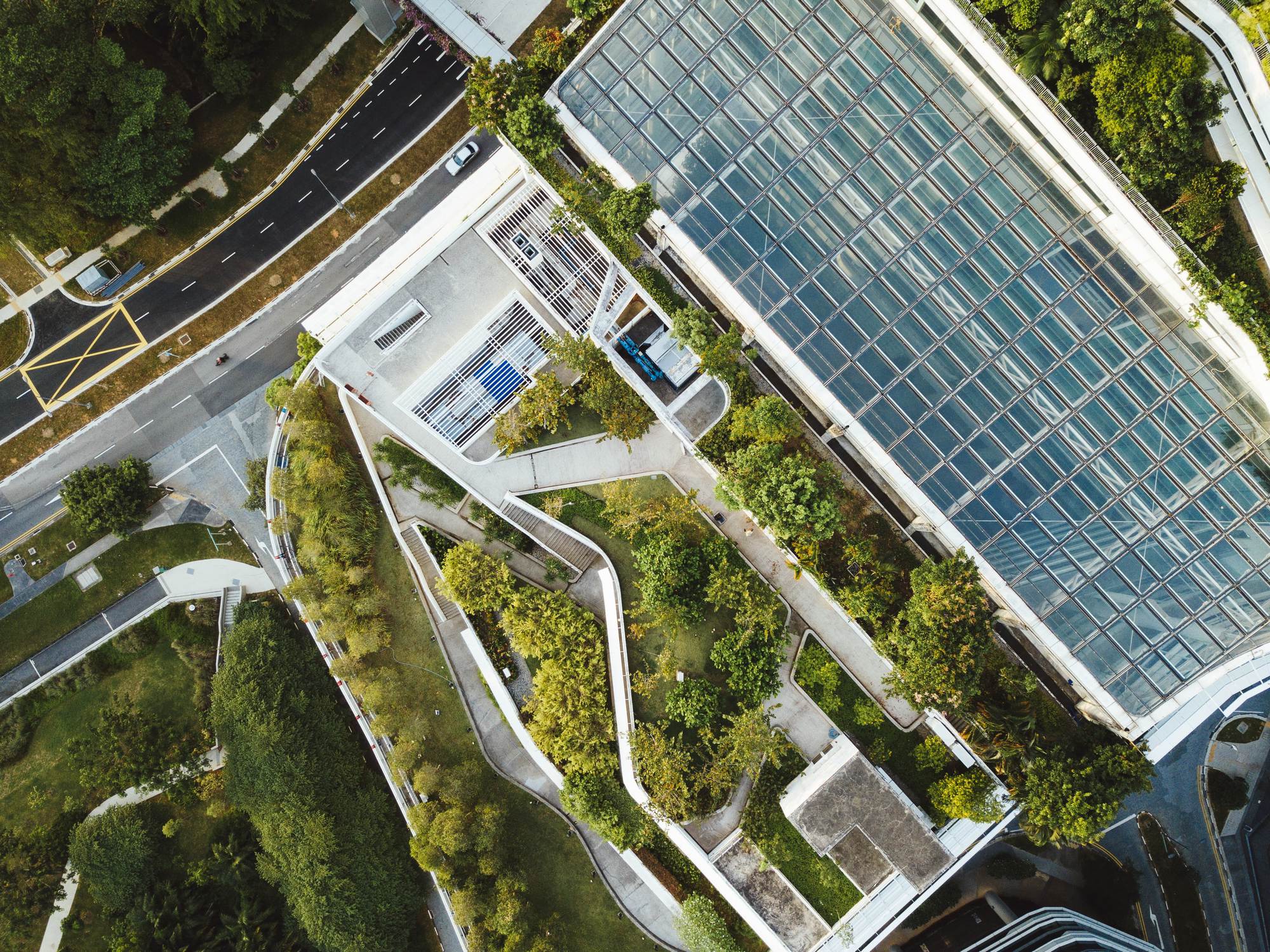 Resilient Urban Farming